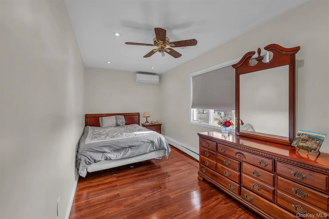 Photo of 95 Liberty Boulevard