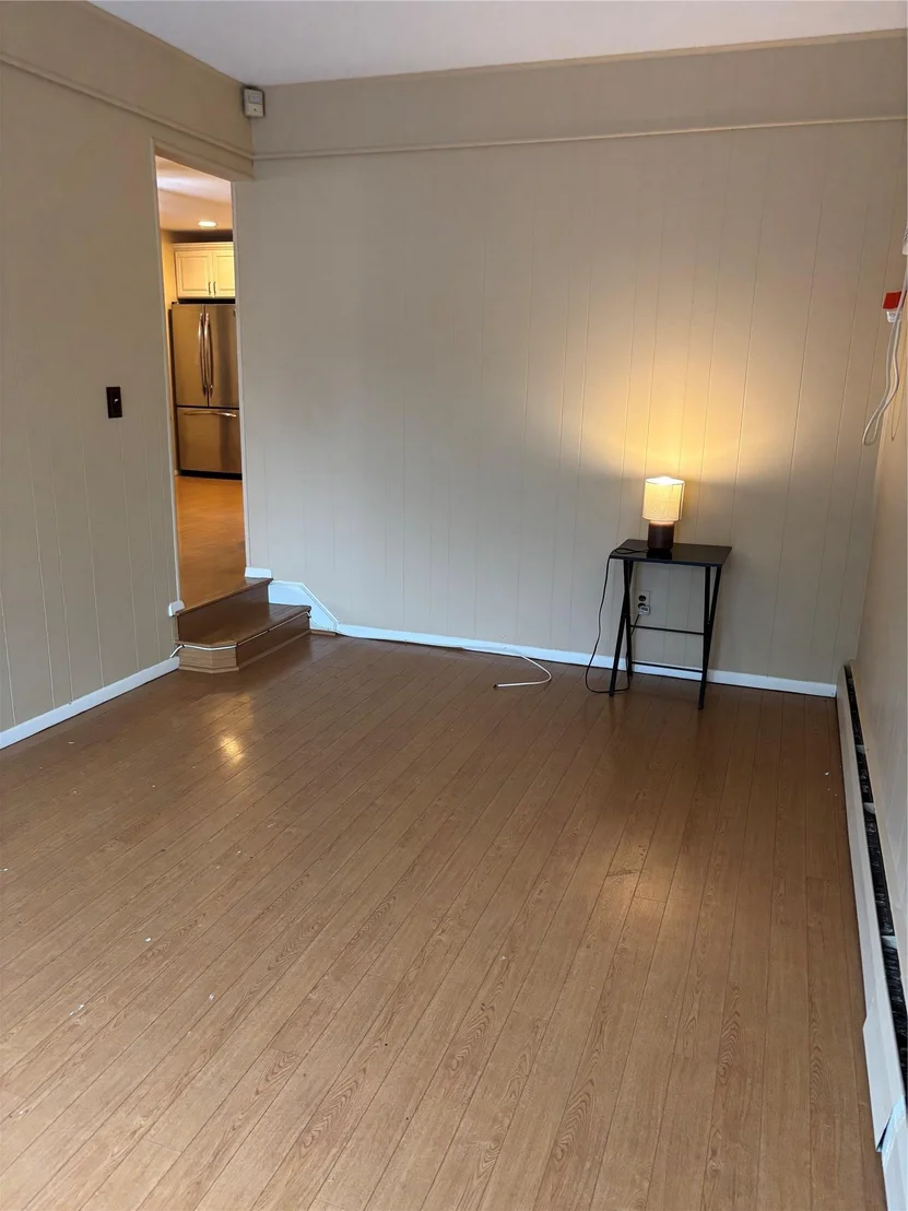 Photo of 52 Hofstra Drive