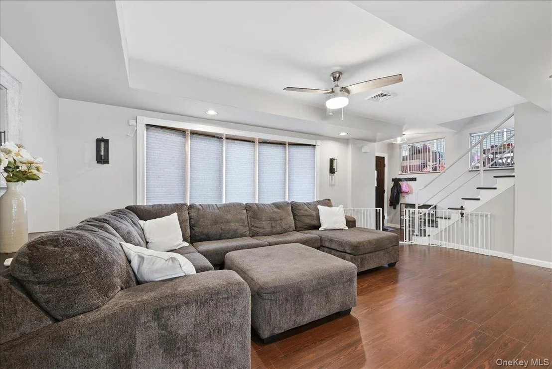 Photo of 9 Adrian Drive