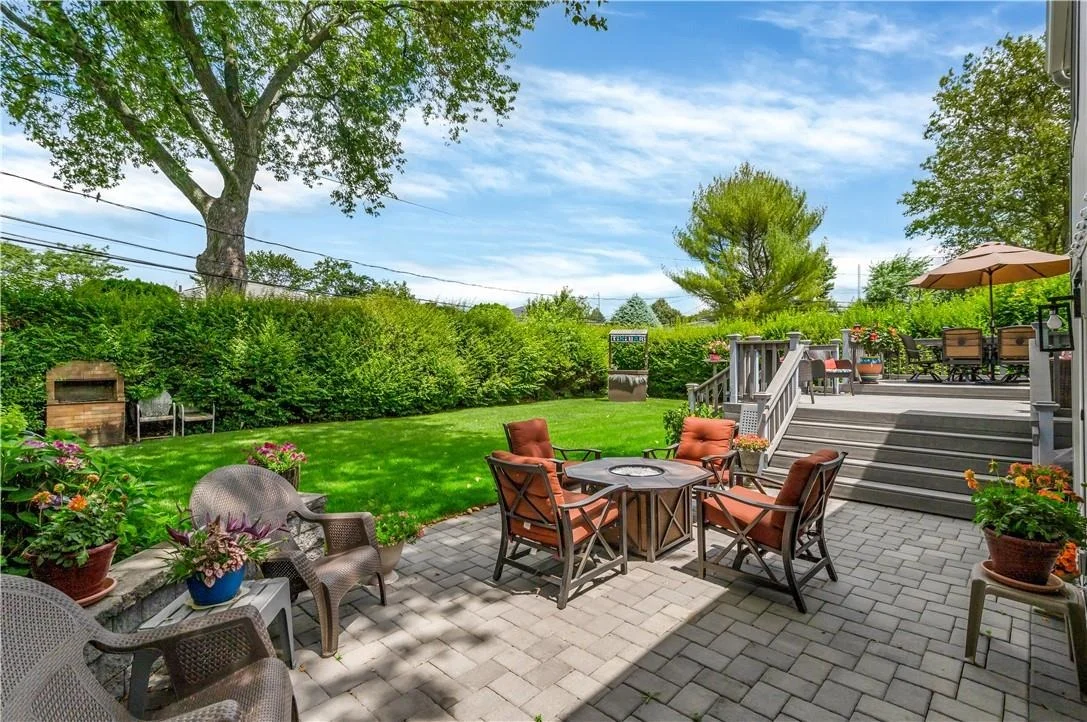 Photo of 10 Knoll Lane