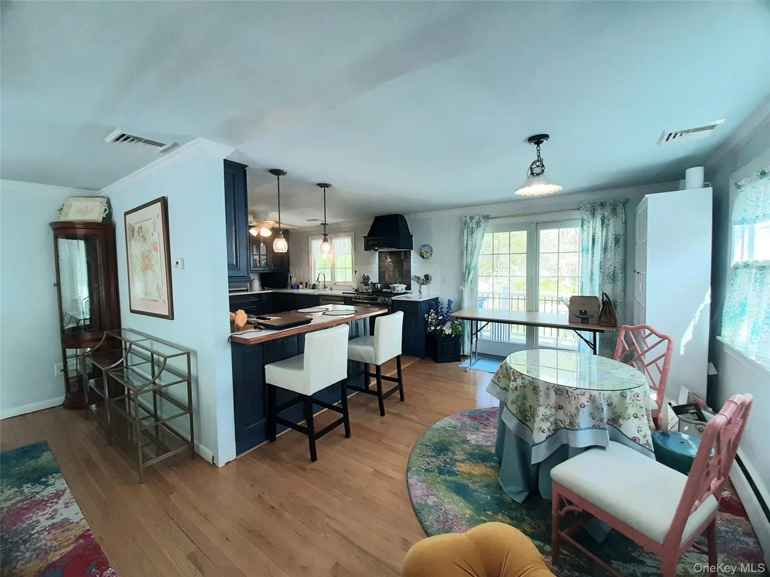 Photo of 13 Regency Drive