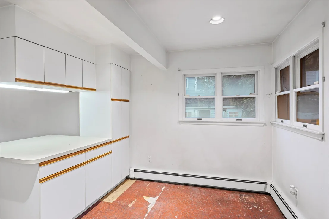 Photo of 8 Farmedge Road