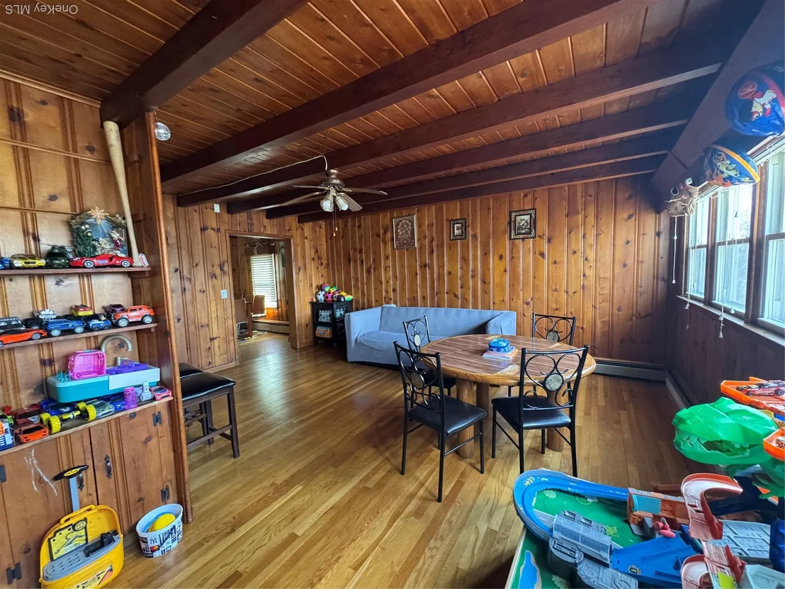 Photo of 540 N James Street