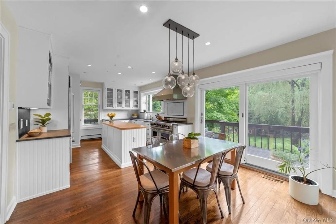 Photo of 28 Inningwood Road