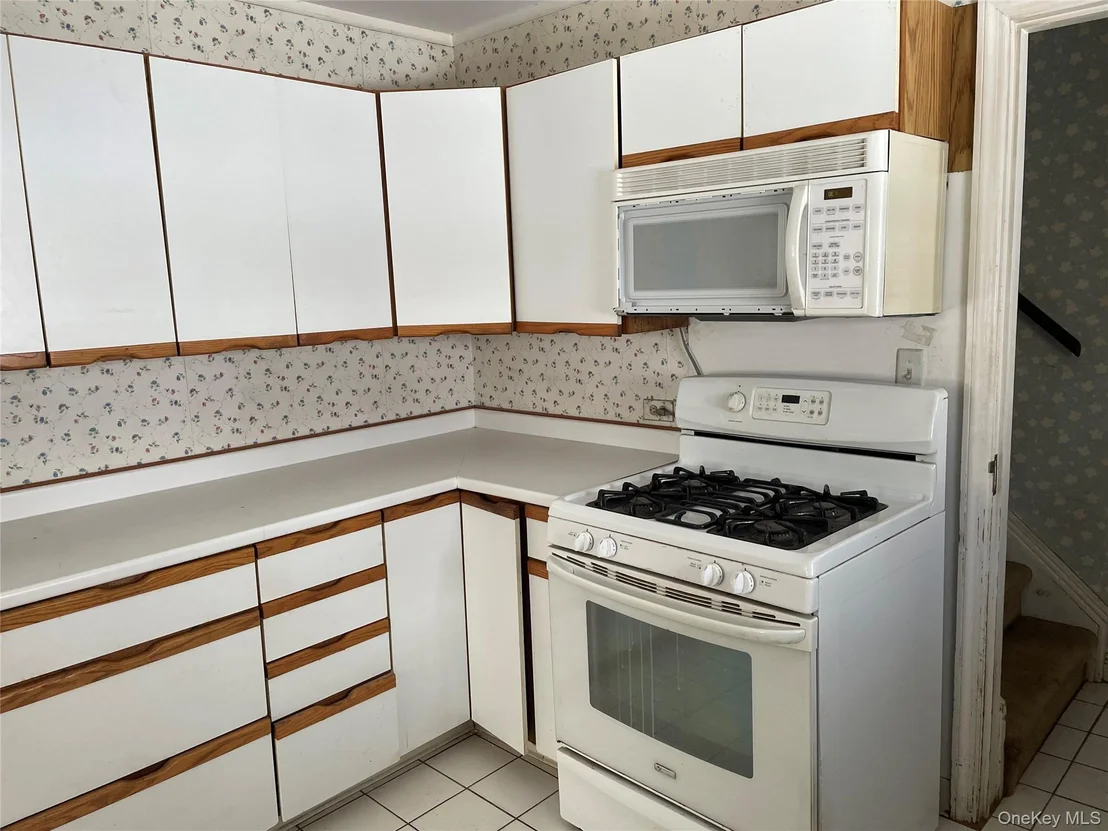 Photo of 39 McCollom Place