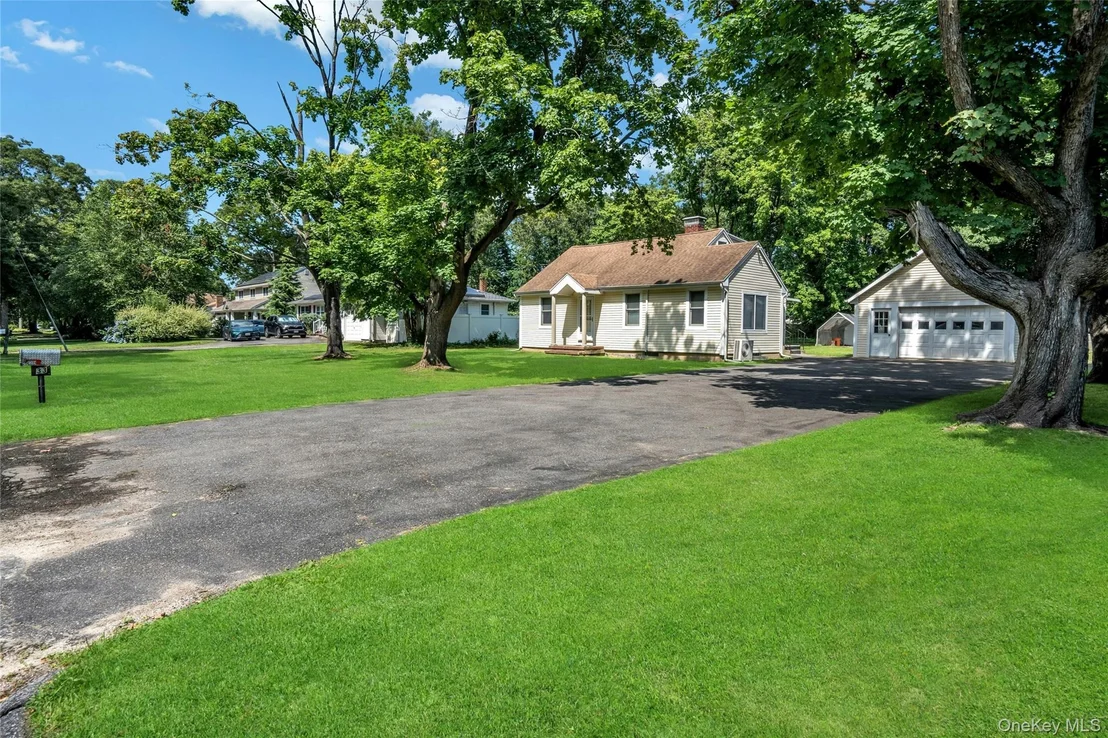 Photo of 33 Laurel Drive