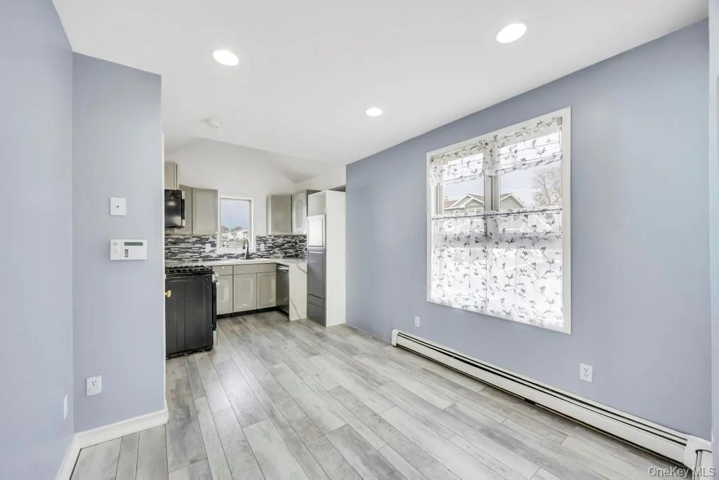 Photo of 297 Catskill Avenue