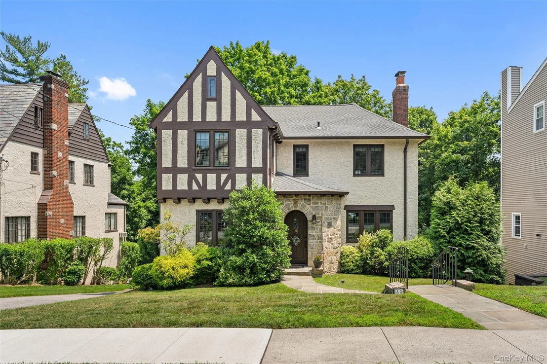 Photo of 40 Parkview Drive