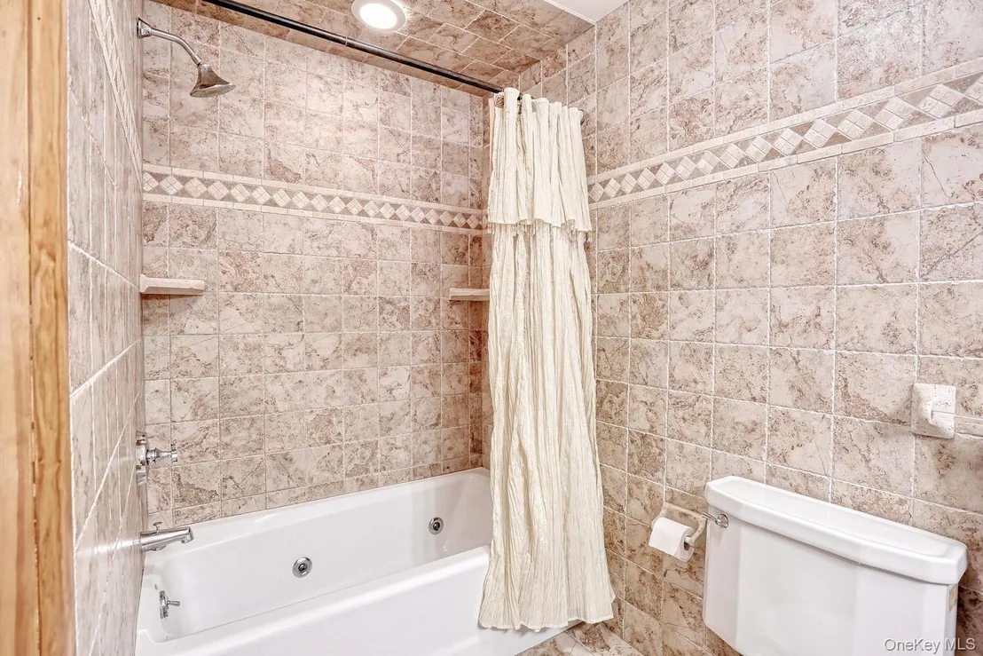 Photo of 115 Greenbush Road