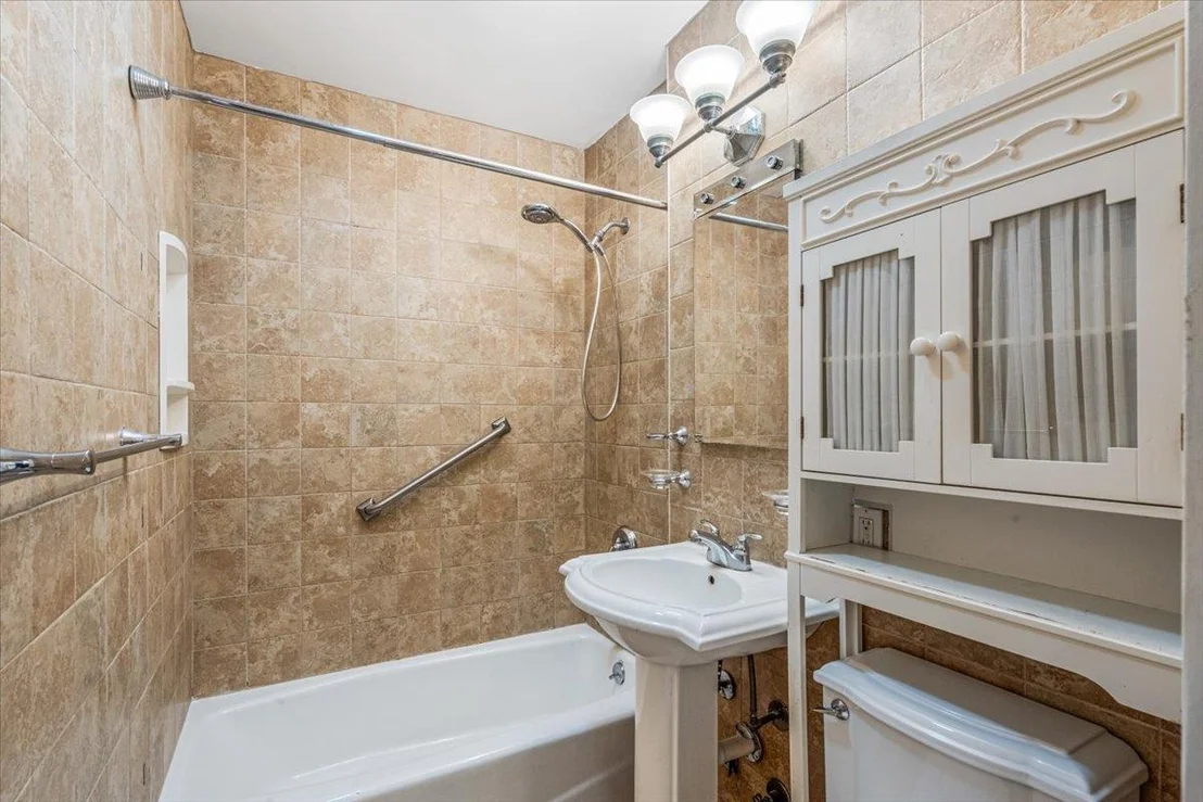 Photo of Unit 11B at 596 Broadway