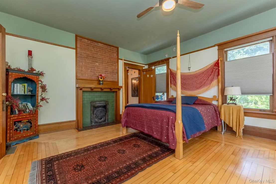 Photo of 108 Latham Circle