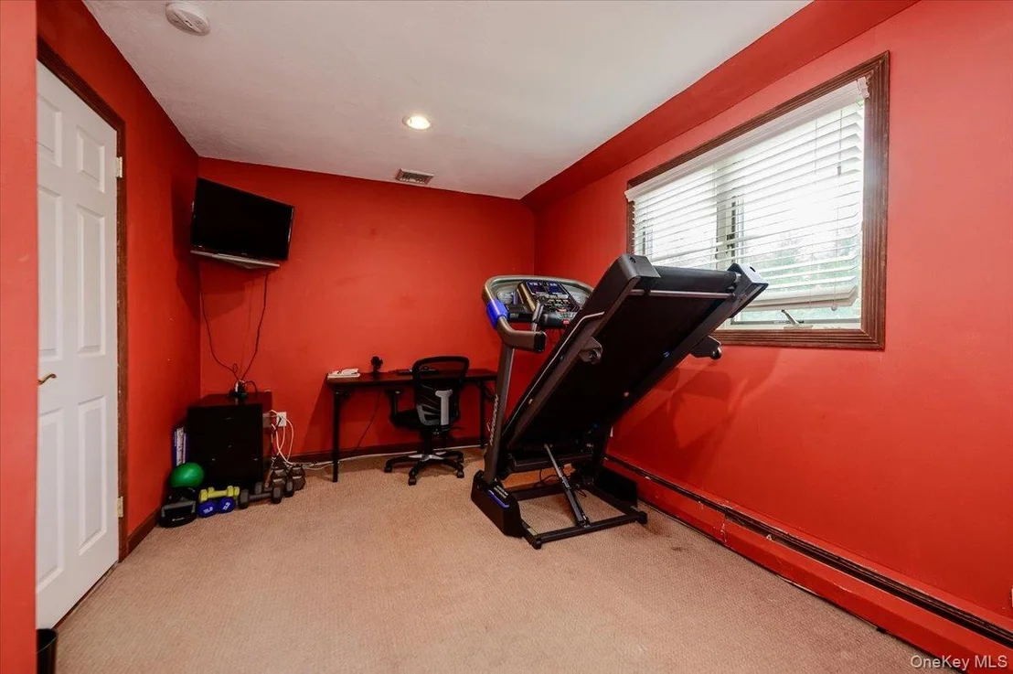 Photo of 2119 Oliver Way