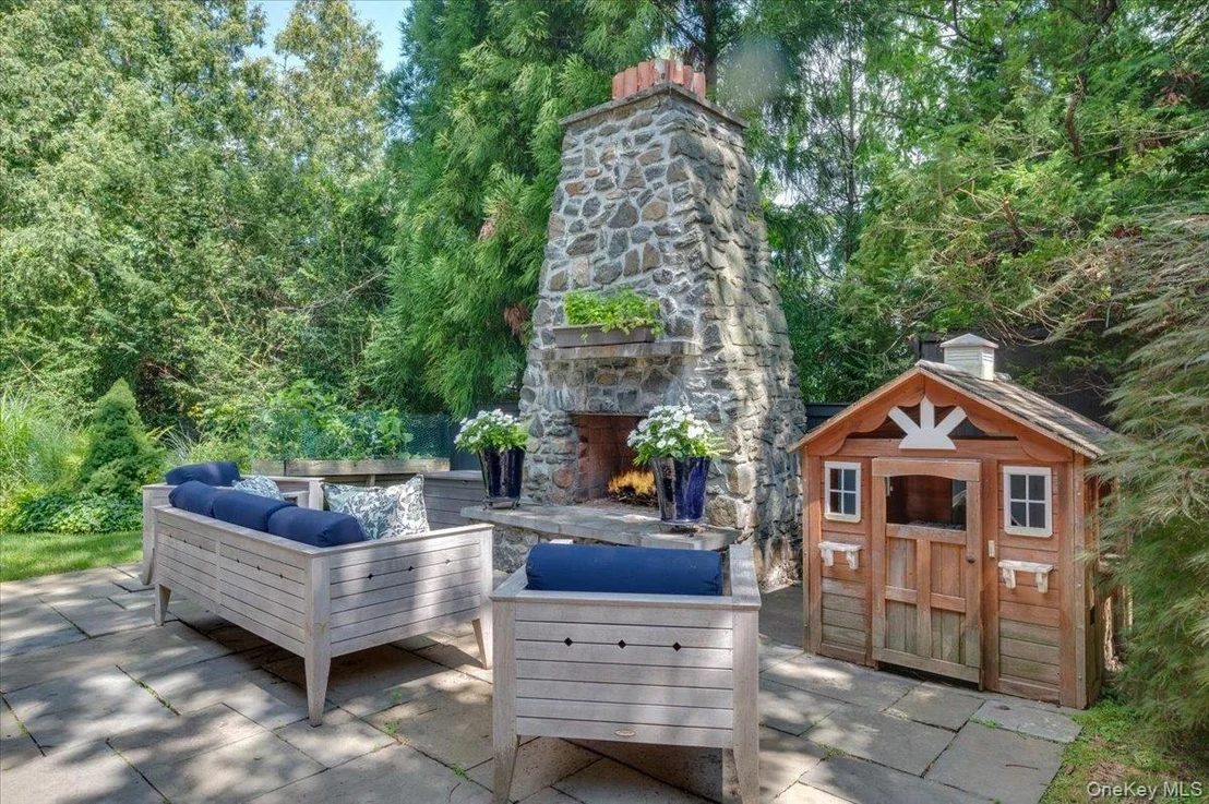 Photo of 30 Lindbergh Avenue