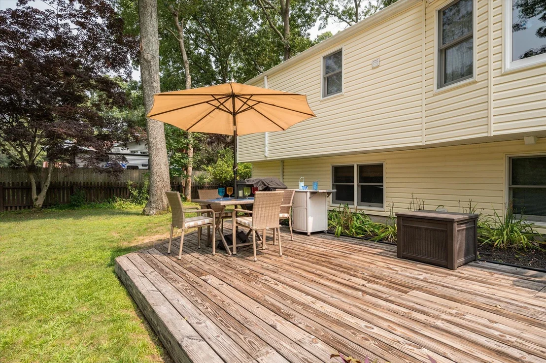 Photo of 18 Howe Road