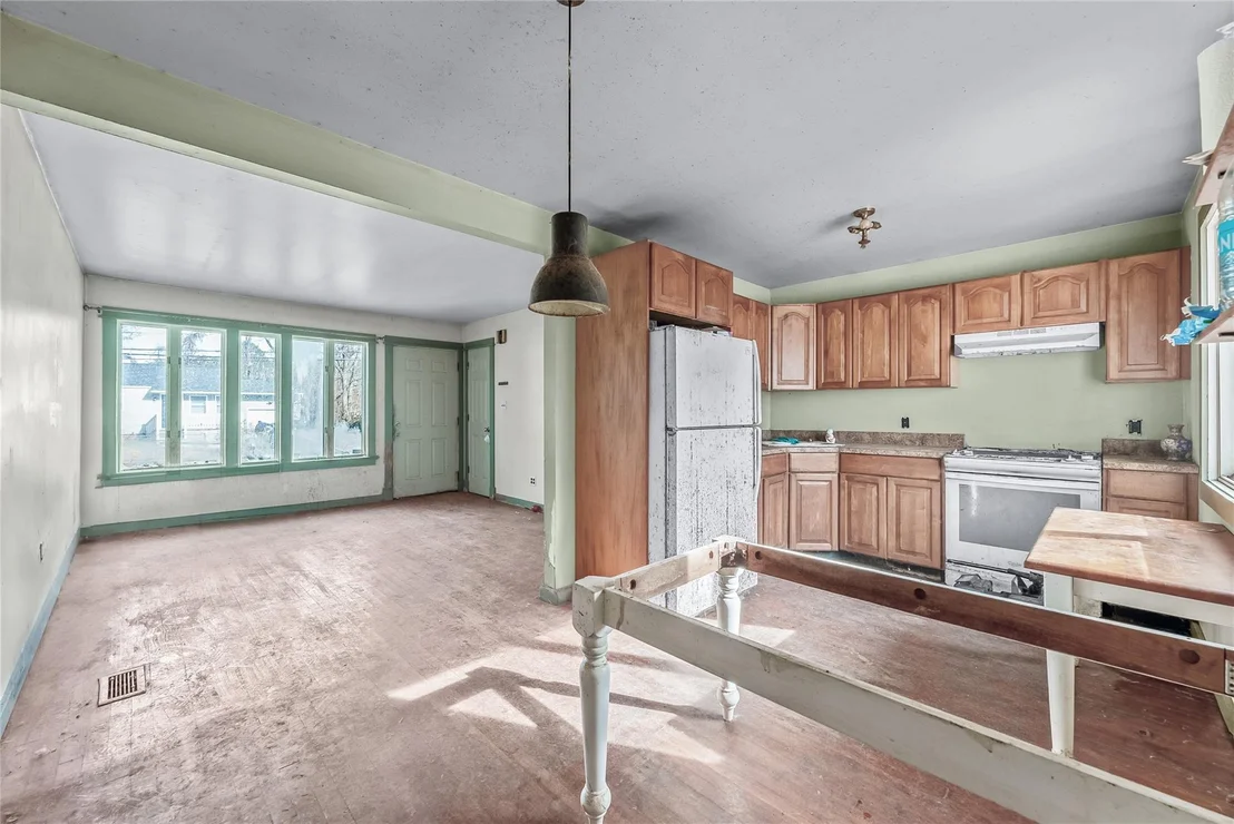 Photo of 36 Pace Avenue