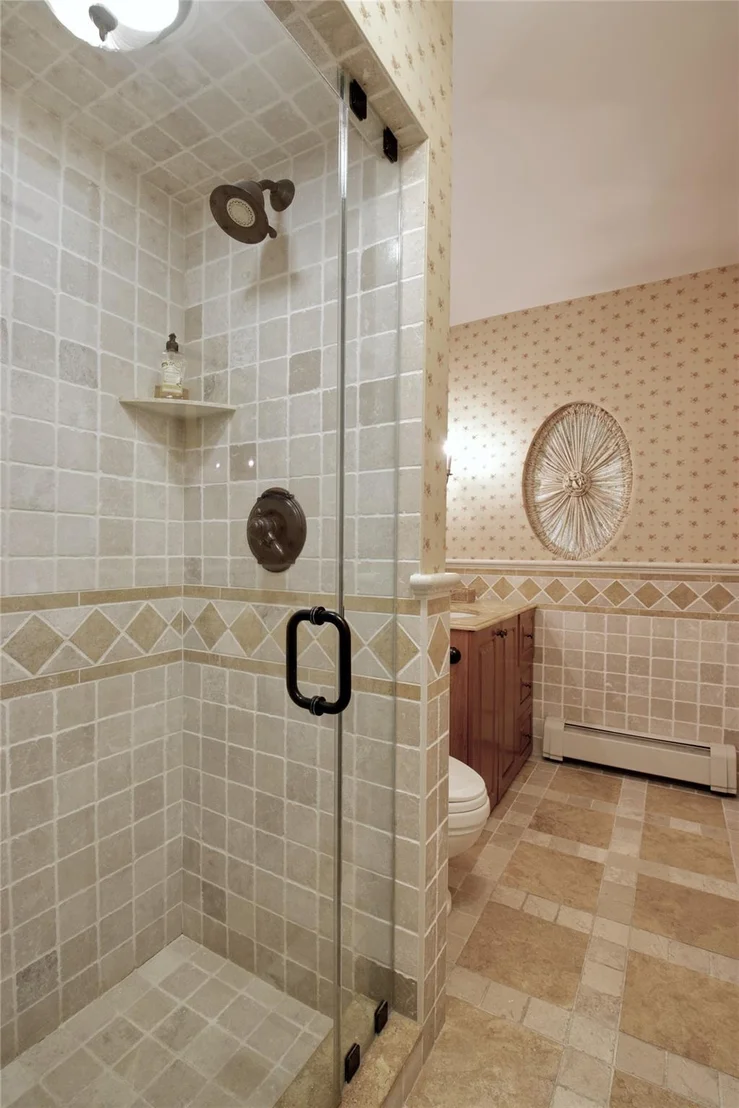 Photo of 75 Chestnut Drive