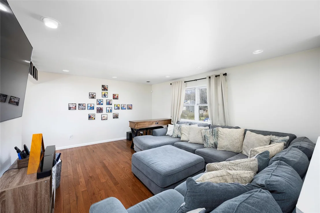 Photo of 14 Beth Place