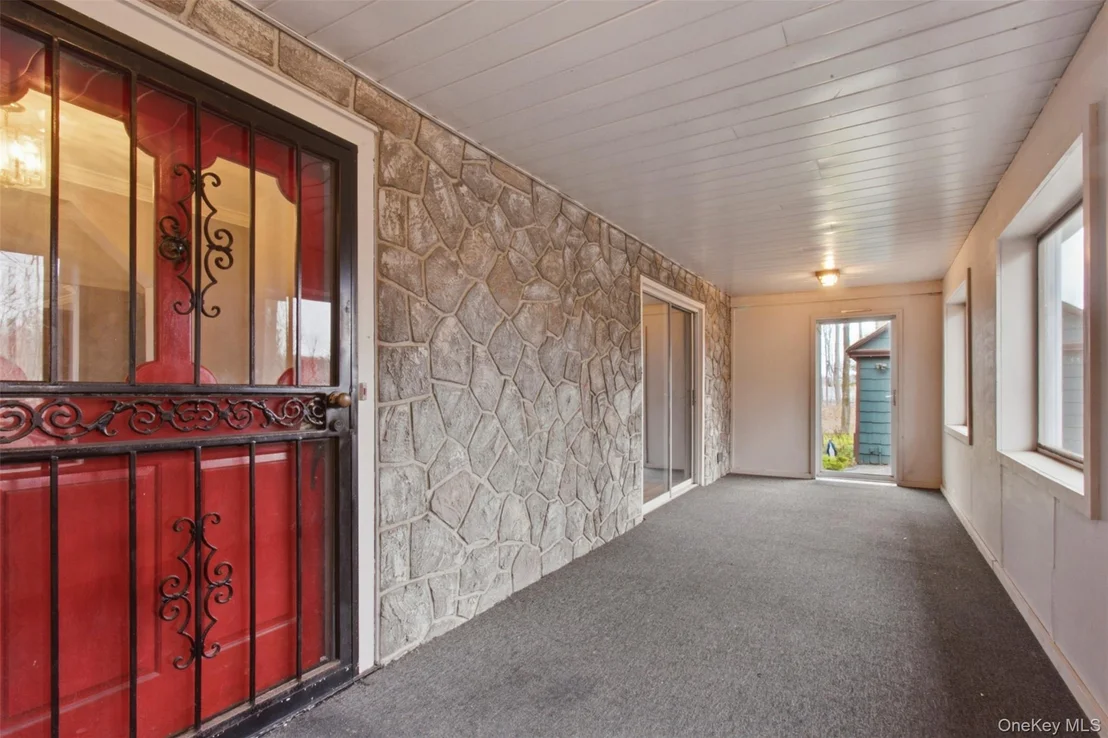 Photo of 4443 Purchase Street