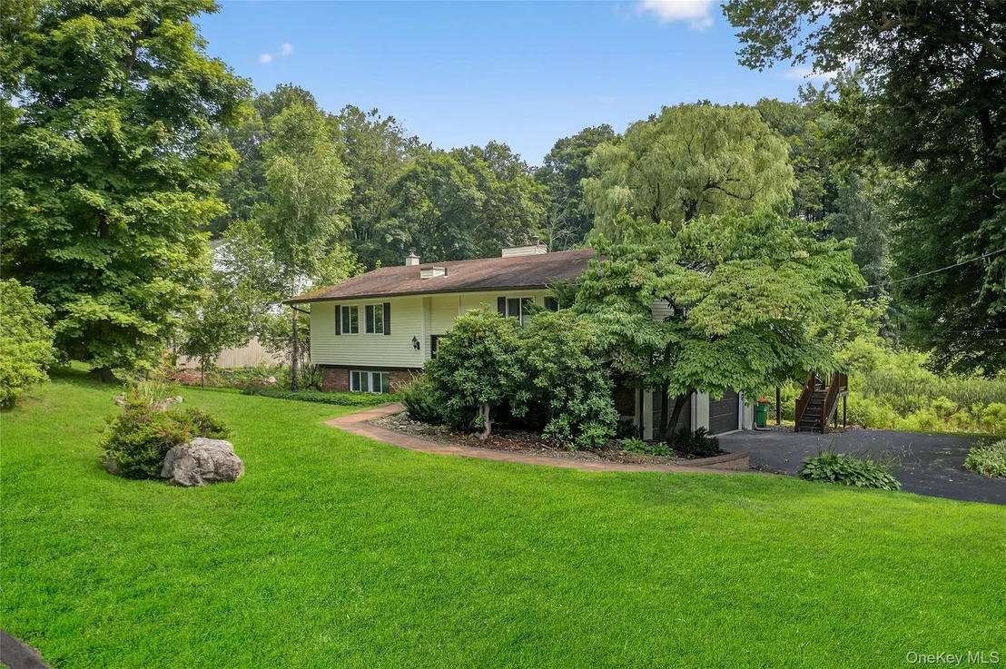 Photo of 12 Birch Hill Drive