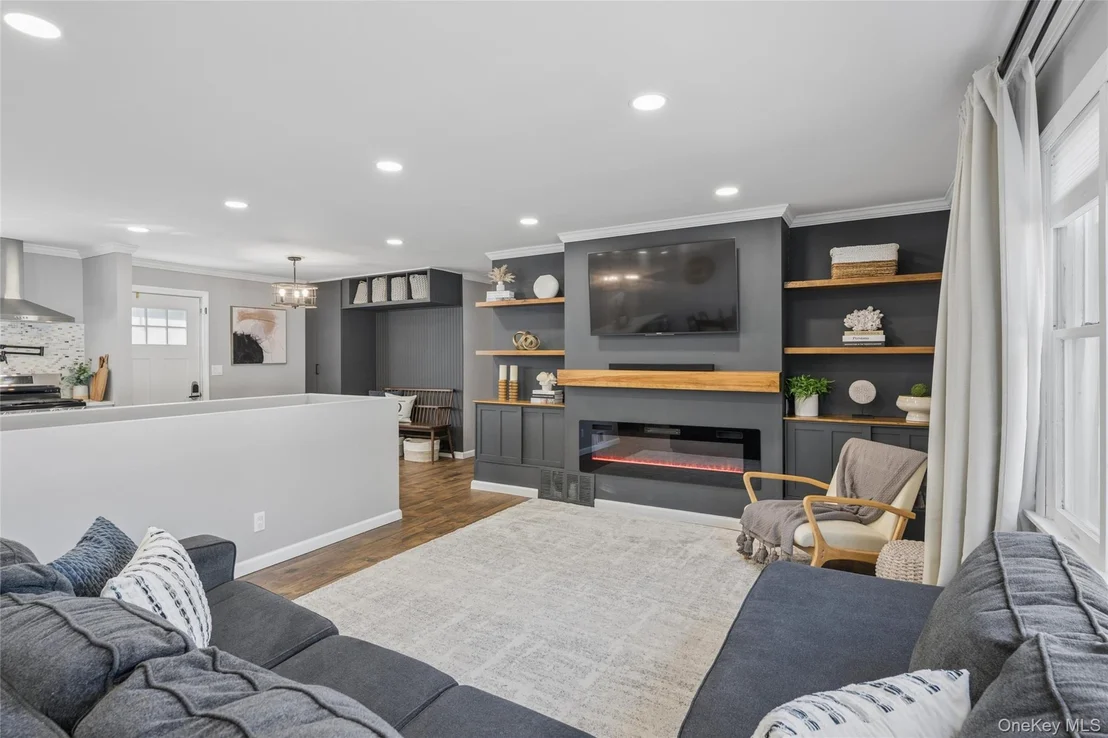 Photo of 12 Lillian Lane