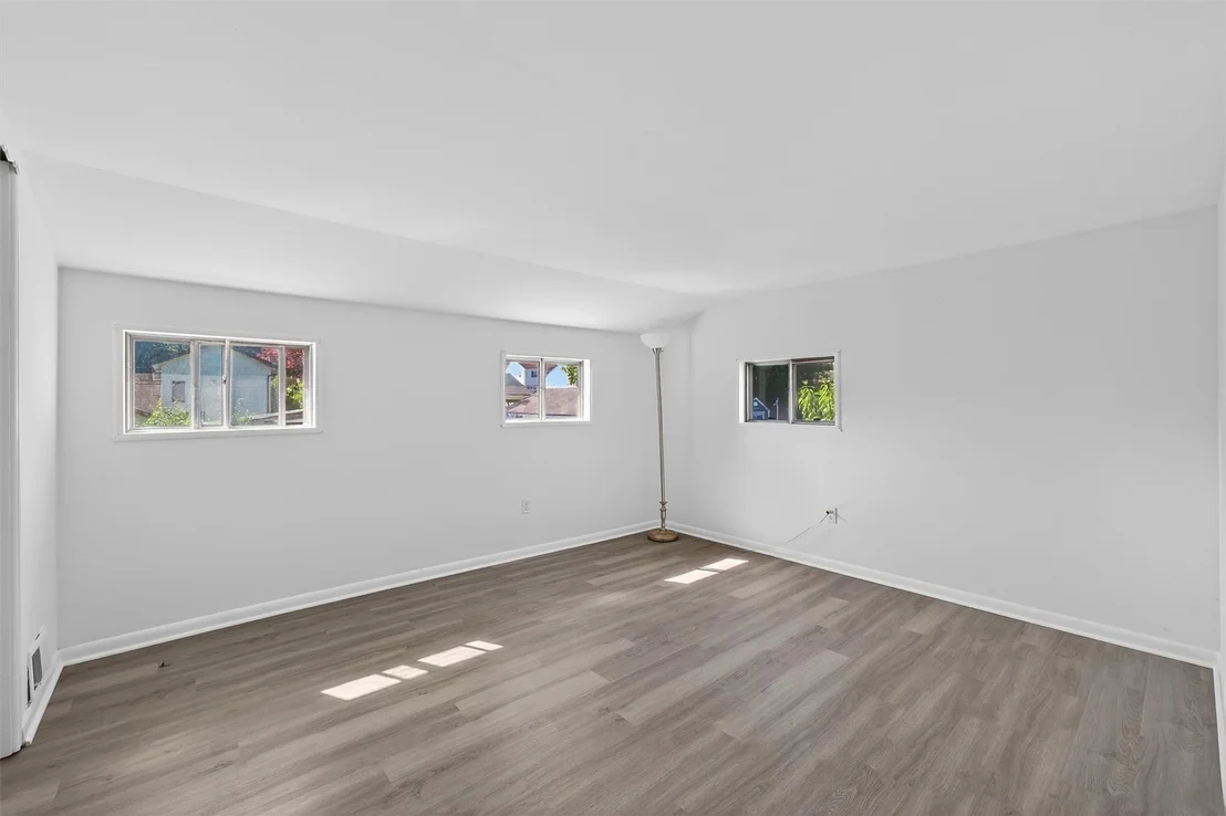 Photo of 34 Hurd Avenue