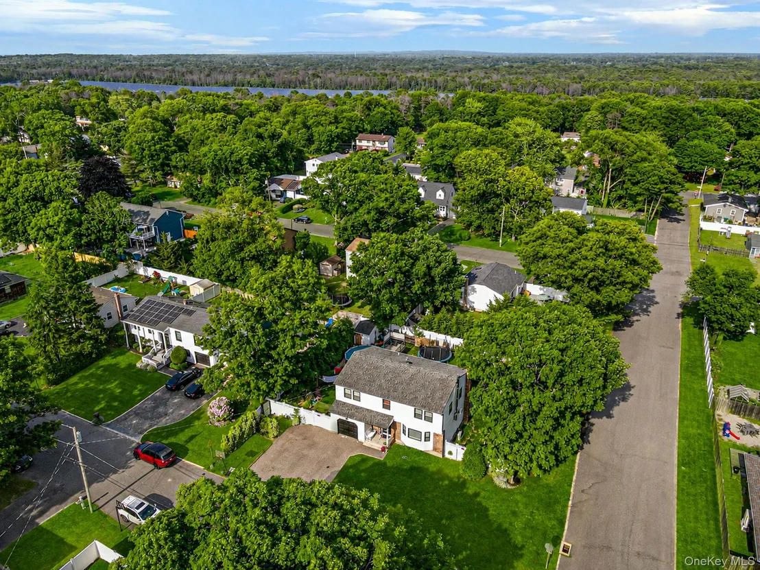 Photo of 53 Abbott Avenue