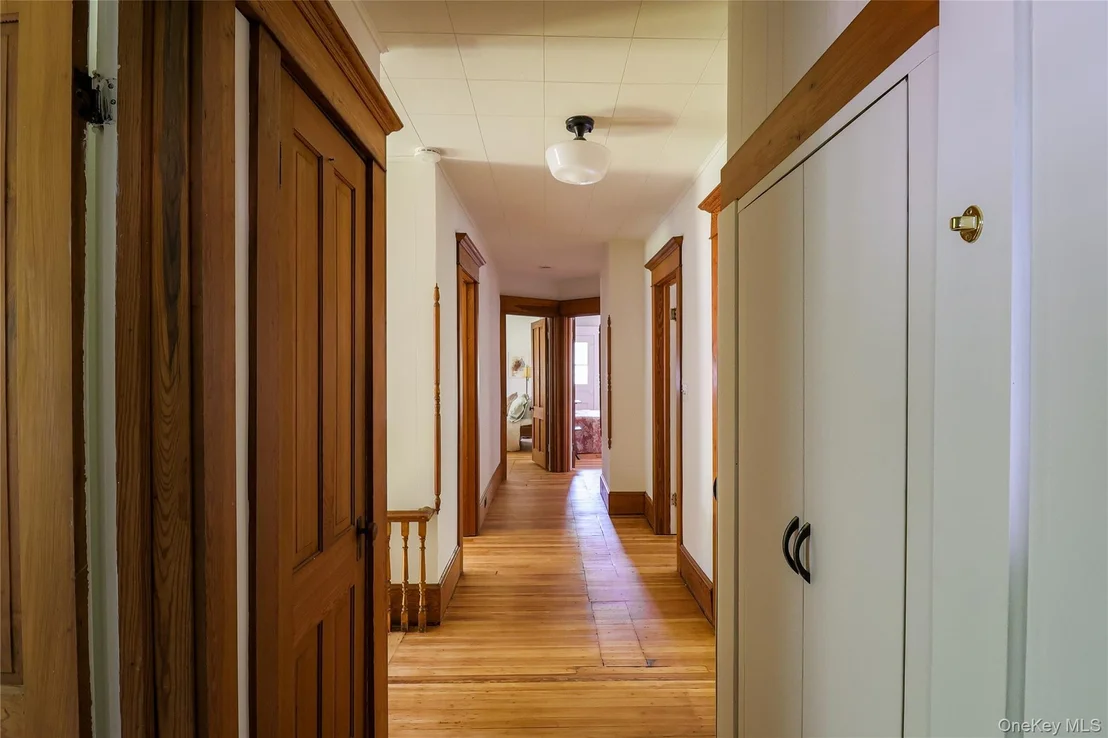 Photo of 12 Highview Avenue