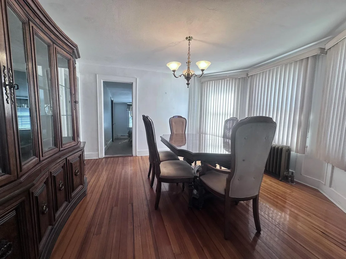 Photo of 166 Franklin Street