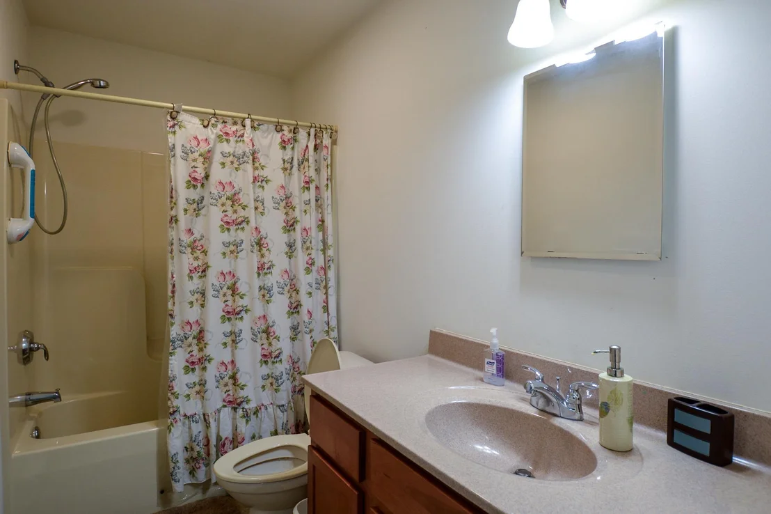 Photo of 126 Maple Avenue