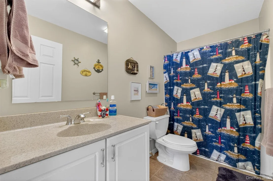 Photo of 192 Robinson Lane