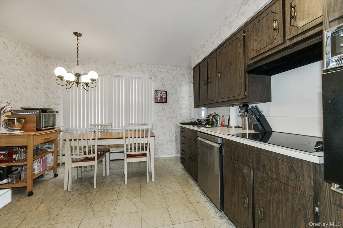 Photo of 61 Mitchell Avenue