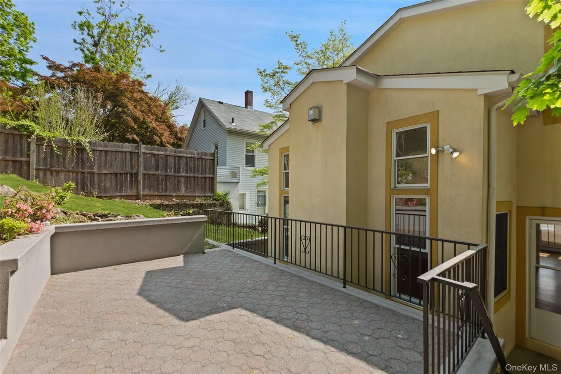 Photo of 65 Eiler Lane