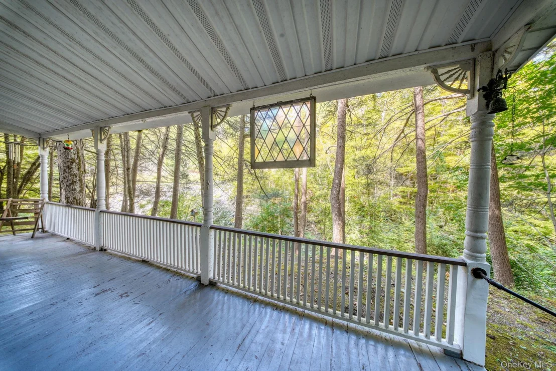 Photo of 2 Shingle Kill Court