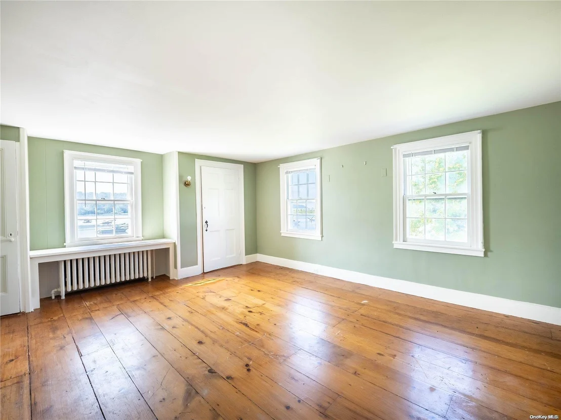 Photo of 128 Harbor Road