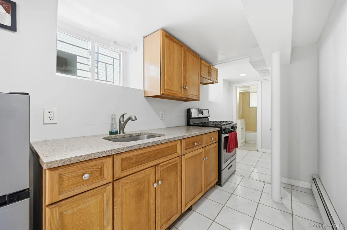 Photo of 4000 Pratt Avenue