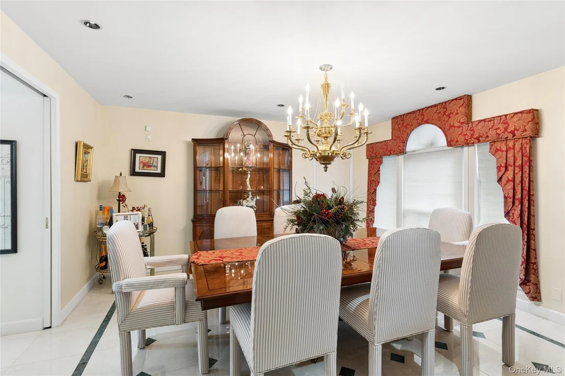 Photo of 247 Barrett Road