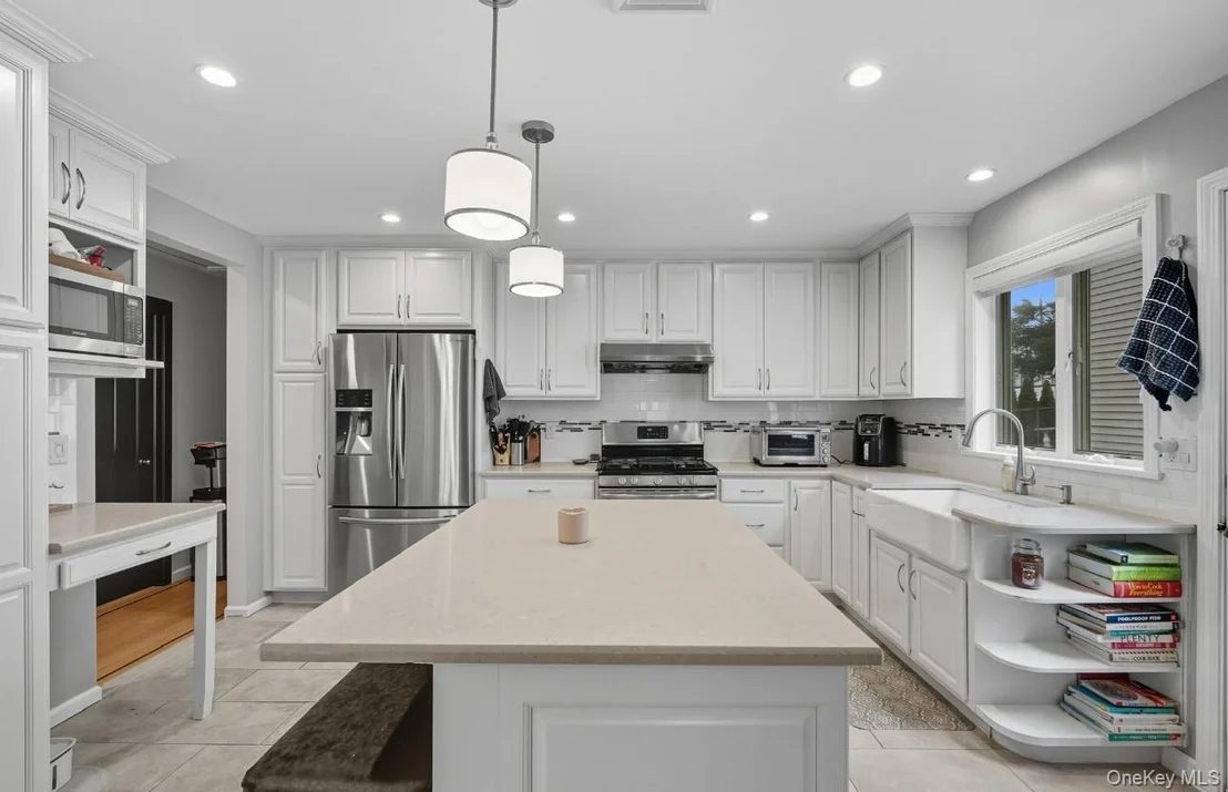 Photo of 12 Crestview Drive