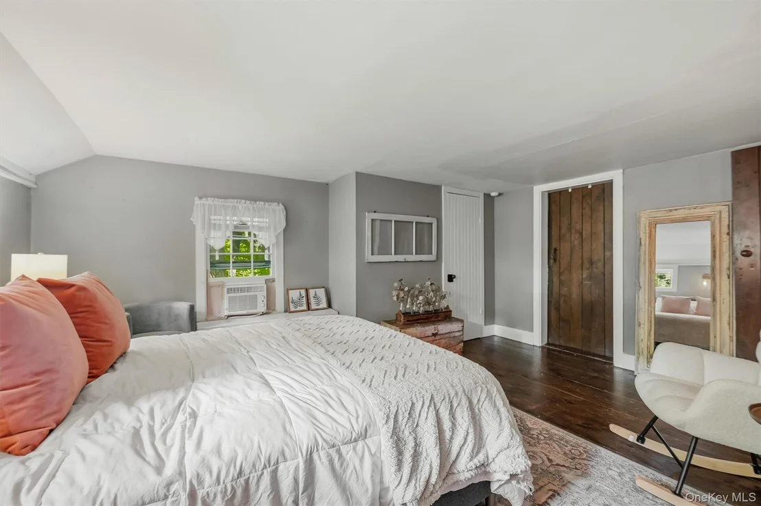 Photo of 51 Mountainside Road