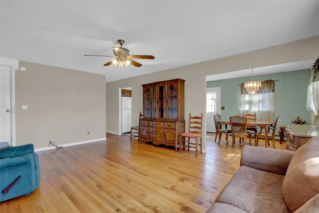 Photo of 2049 Orinoco Drive