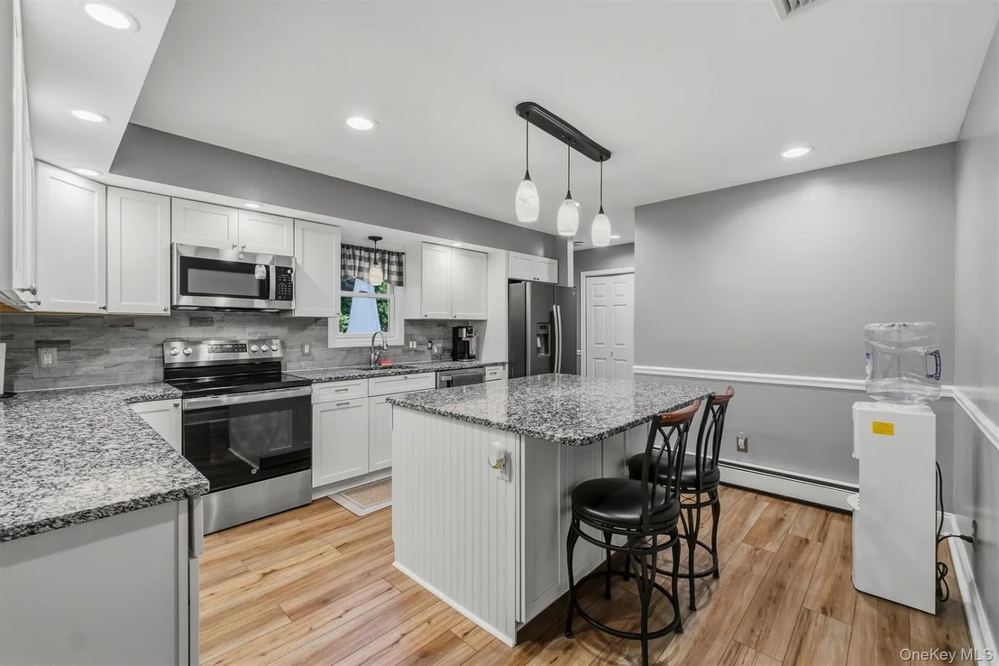 Photo of 47 Stringham Road
