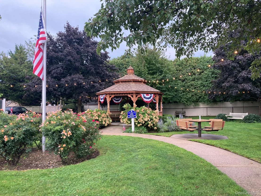 Photo of 533 Marcellus Road