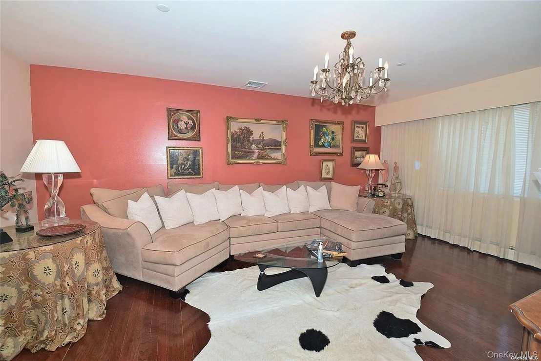 Photo of 3434 Colony Drive