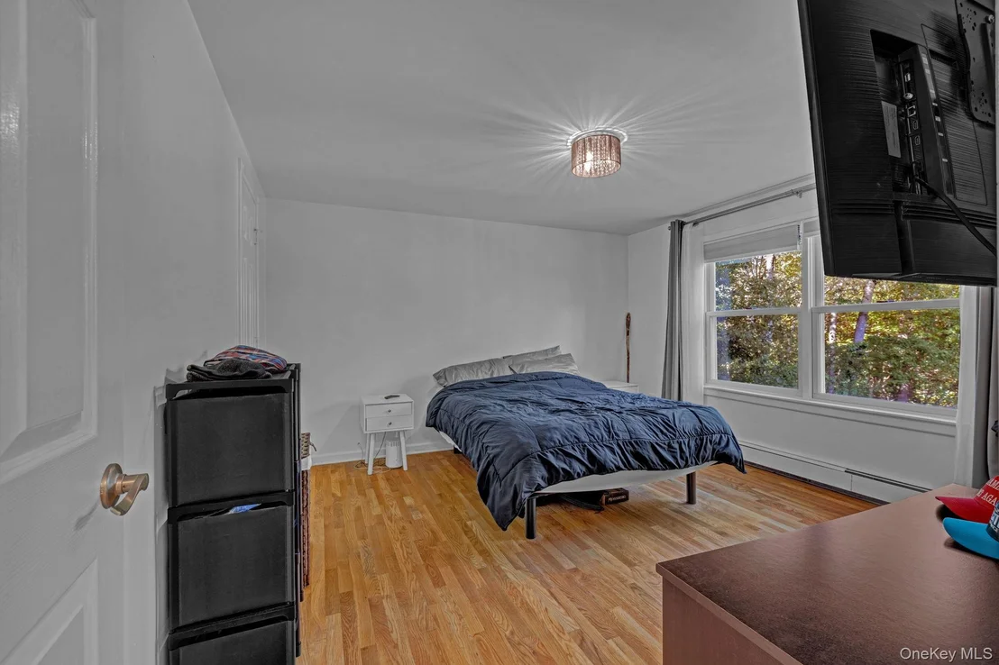 Photo of 128 Kentview Drive