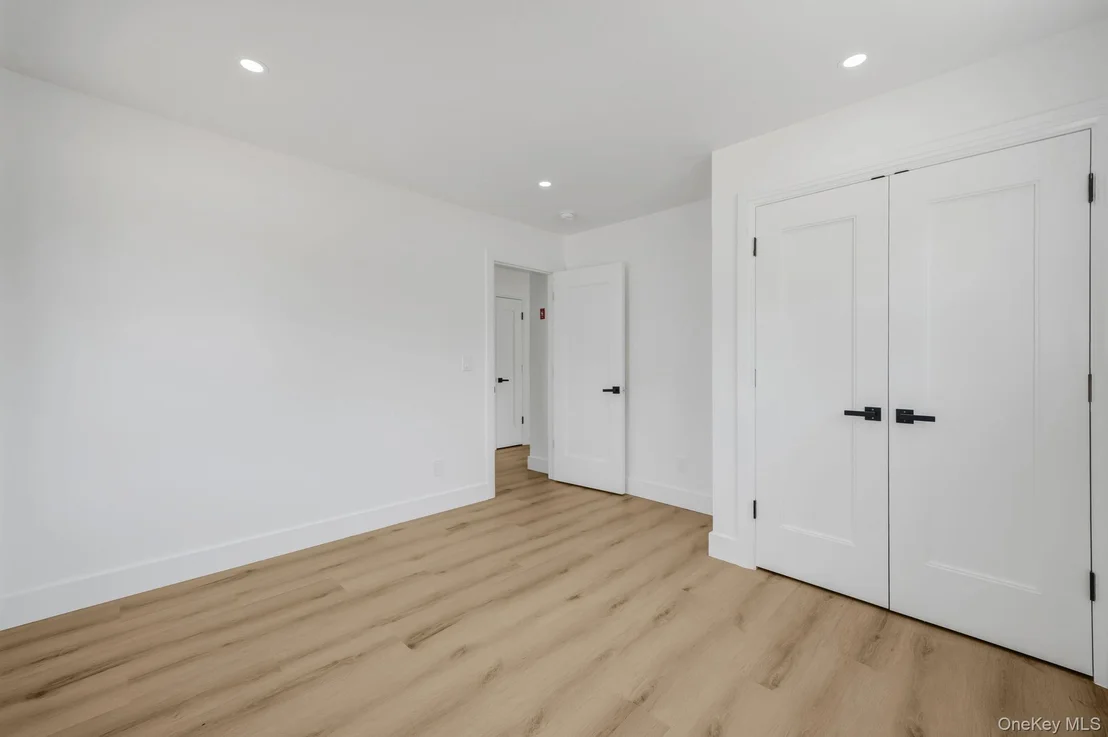 Photo of 39 Lakeview Drive