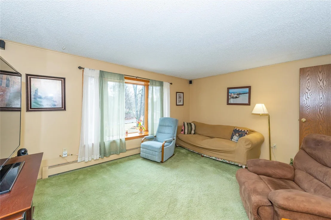 Photo of 2 Andrews Drive
