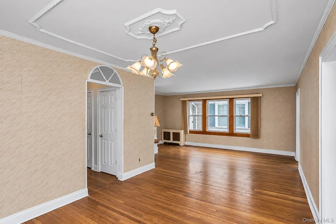 Photo of 44 Capitol Avenue