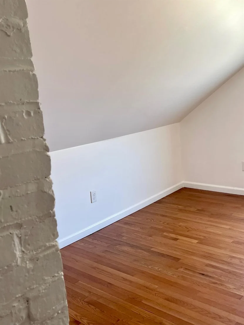 Photo of 58 7 Street