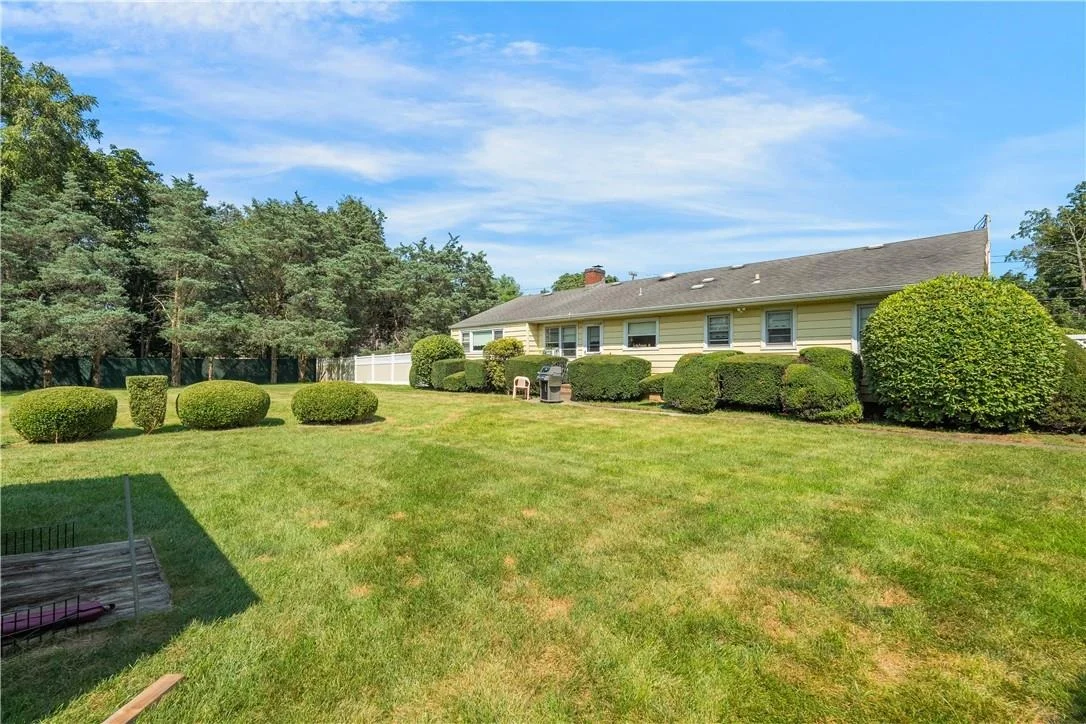 Photo of 202 Moriches Road