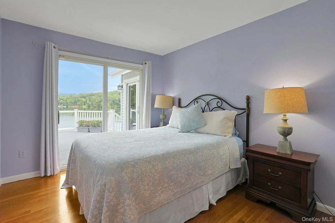 Photo of 11 Lakeside Road