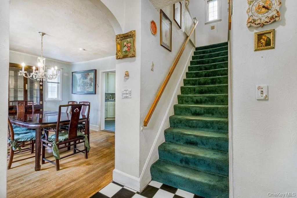 Photo of 21 Lawrence Place